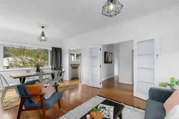 14C Sharpe Crescent, Wainuiomata