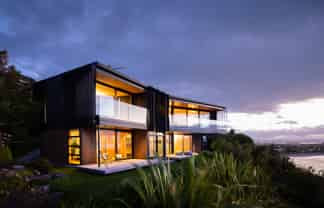 36 The Cliffs , Britannia Heights