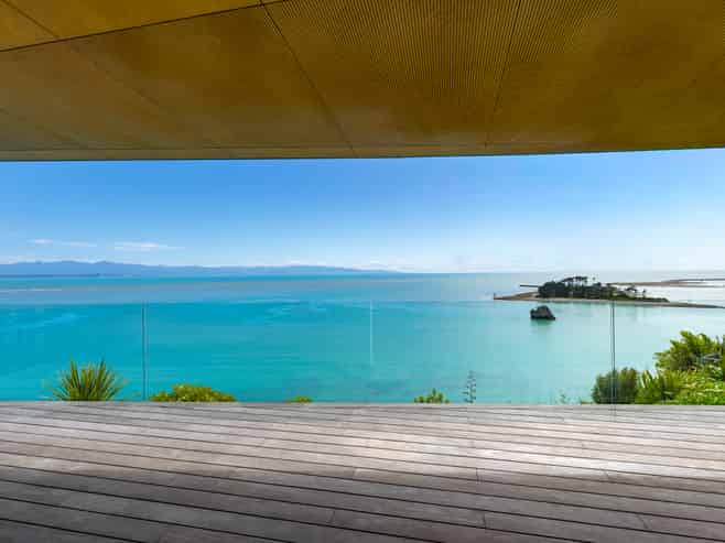 36 The Cliffs , Britannia Heights