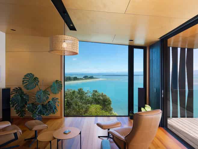 36 The Cliffs , Britannia Heights