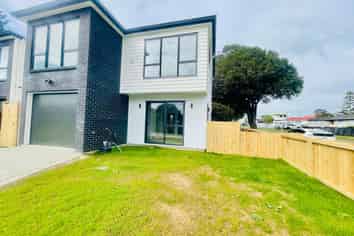 8A Neems Place, Manurewa