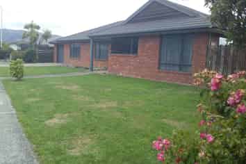 82 Aldinga Avenue, Stoke