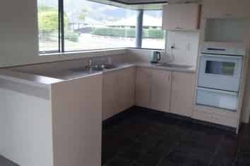 82 Aldinga Avenue, Stoke