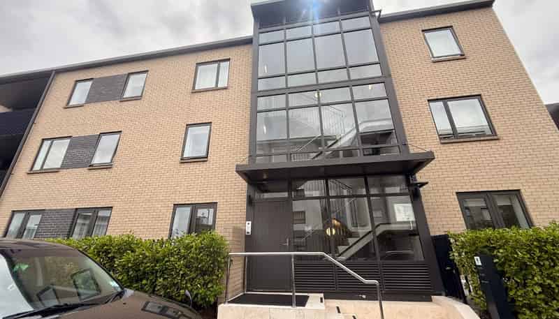 G04/38B Fraser Street, Northcote