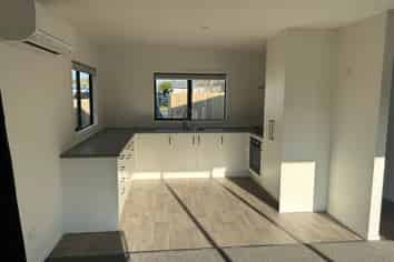 75 Te Rangitautahanga Road, Turangi