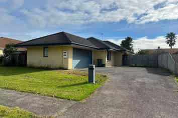 5 Robin Brooke Drive, Flat Bush