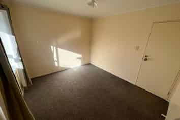 5 Robin Brooke Drive, Flat Bush