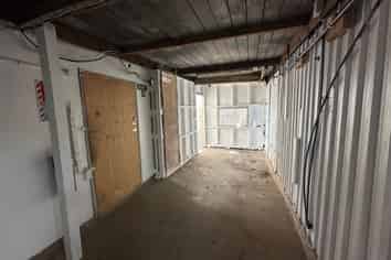 High profile Restaurant/Retail opportunity!