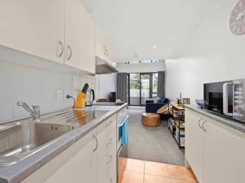5B/30 Westward Ho, Glen Eden