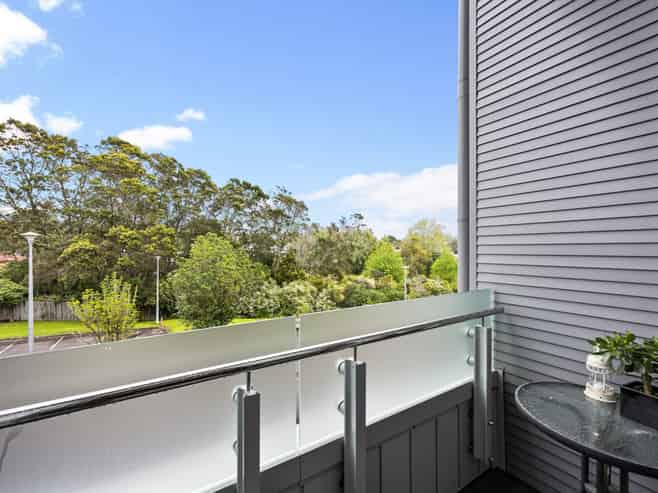 5B/30 Westward Ho, Glen Eden