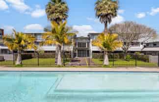 5B/30 Westward Ho, Glen Eden