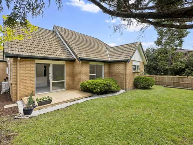 2/55 Moore Street, Howick