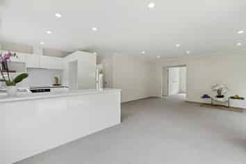 2/55 Moore Street, Howick