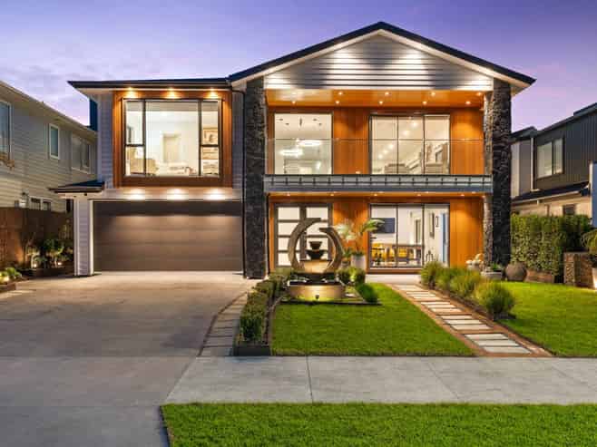 122 Arran Point Parade, Orewa