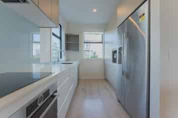 28 Marine Parade , Hobsonville