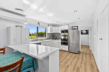 136 One Spec Road, TAKAKA