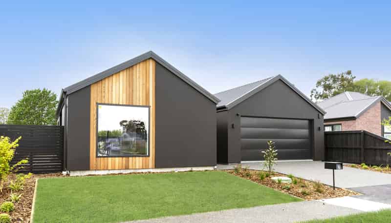 8 Kopper Cres, Marshland