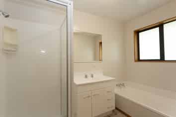 121a Hawford Road , Opawa