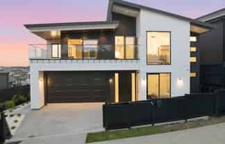 154 Te Oneroa Way, Long Bay