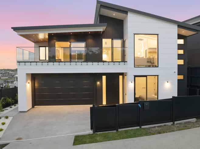 154 Te Oneroa Way, Long Bay