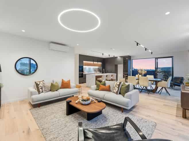 154 Te Oneroa Way, Long Bay