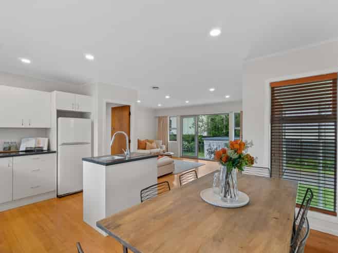 1/21 Woodside Road, Mount Eden