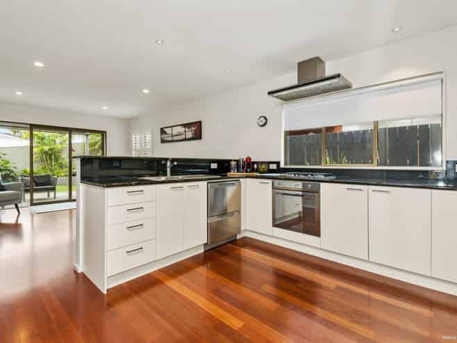 18a Sandown Road, Rothesay Bay