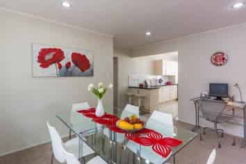 1/23 Selwyn Road, Epsom