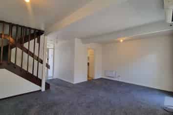 6/27 Cornwall Street, Saint Albans