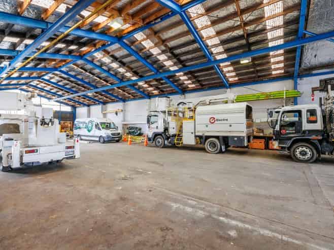 Industrial Workshop for Lease in Levin - 939sqm