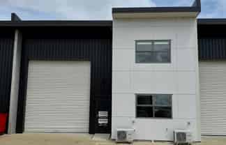 Modern Warehouse/Workshop, Tidy & Secure 