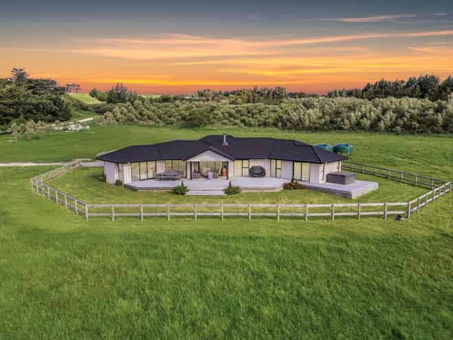 115 Te Maire Road, Kahutara