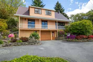 45 Branxholm Street, Roxburgh