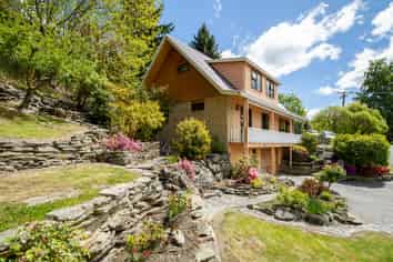 45 Branxholm Street, Roxburgh