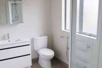 114 Lowe Street, Avenal