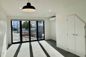 2/236  Salisbury Street, Christchurch Central