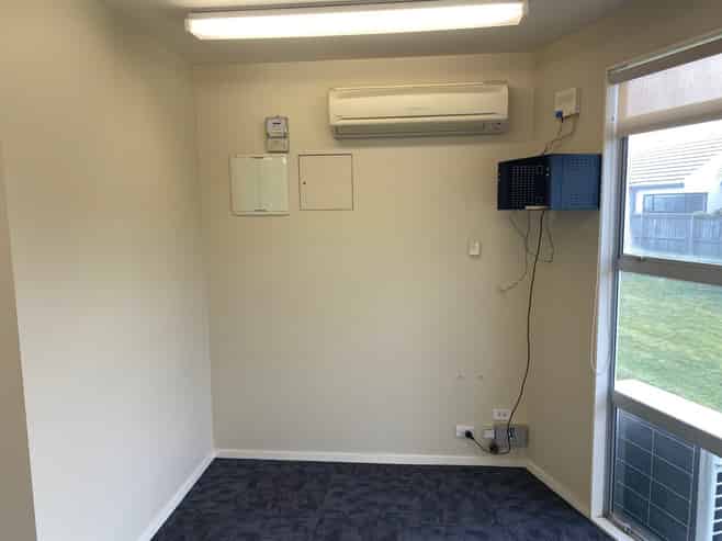 Ground floor Office 65sqm Burnside