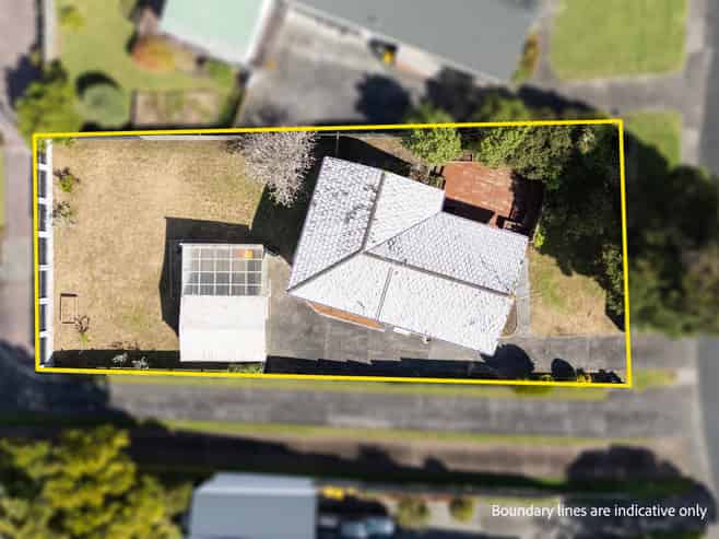 90 Lantana Road, Green Bay