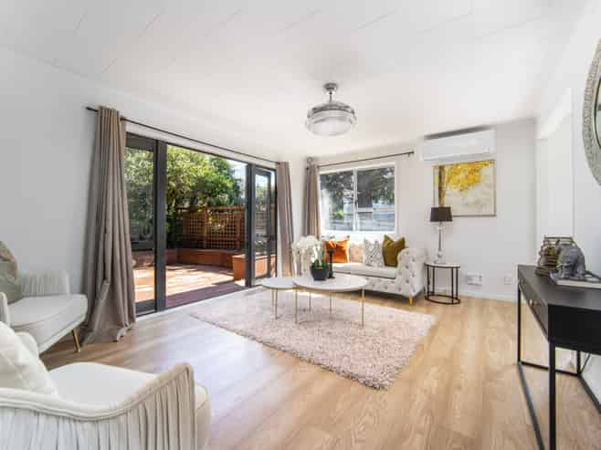 90 Lantana Road, Green Bay