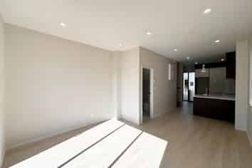 2/113 Moore Street, Howick