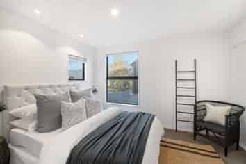 4/221  Peterborough Street, Christchurch Central