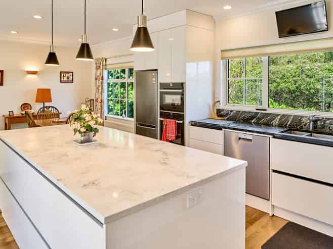 100 Cheviot Road, Lowry Bay, Eastbourne