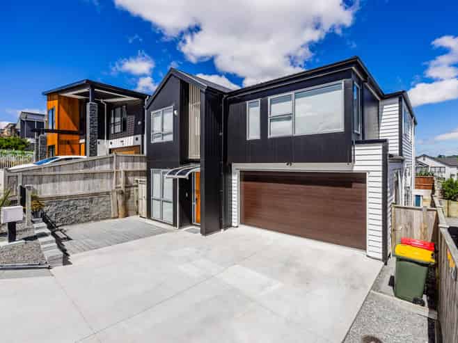 4 Hautoa Lane, Flat Bush