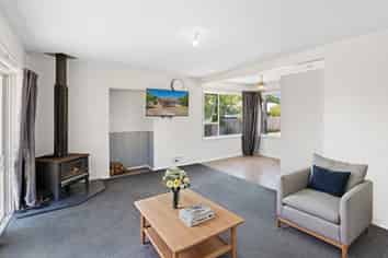 38 Carters Road, Aranui