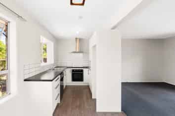 38 Carters Road, Aranui