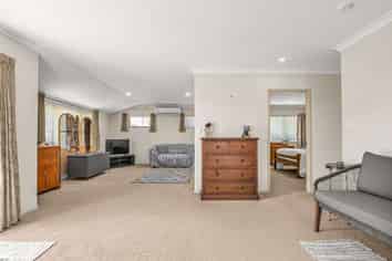 78 Chadwick Road, Greerton