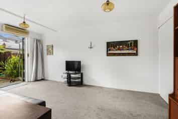 6/41 Cameron Road, Hamilton East