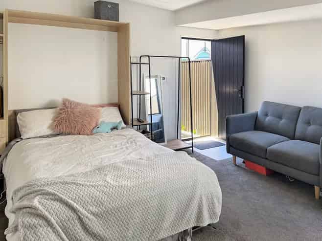 5A/56 Victoria Street, Petone