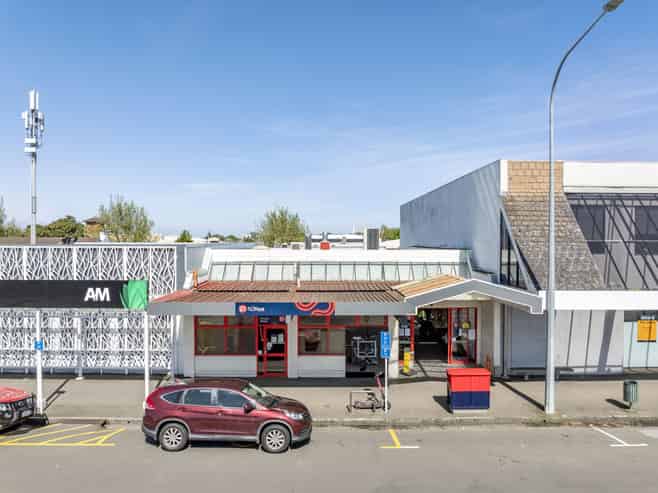 A rare honey on Ruahine Street