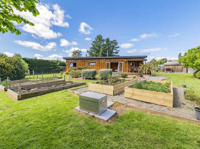 5 Cross Street, Coalgate